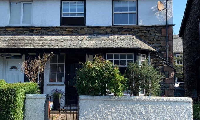 Windermere House | Wyresdale 7 Limethwaite: Rated 10/10, Pet & Child Friendly