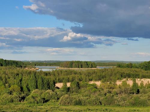 gmina Srokowo Villa | Wyskok 1: Scenic Retreat for Families and Pets