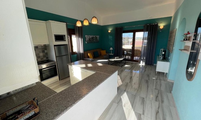 Agios Nikolaos Apartment | Oceanfront Xalonia Penthouse - Guest Rated 10/10