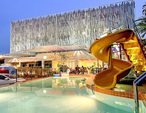 Ban Chang Hotel | Discover Xanadu Hotel Utapao: Poolside Family Retreat