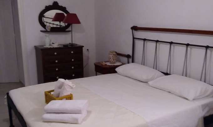 Charouda Apartment | Cozy Xenonas Apartment Surrounded by Nature in Mani