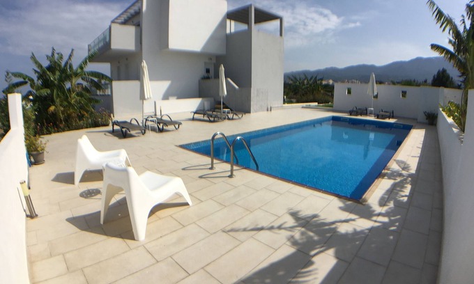 Zipari Villa | Experience XENOS VILLA 3 with Private Pool by the Sea