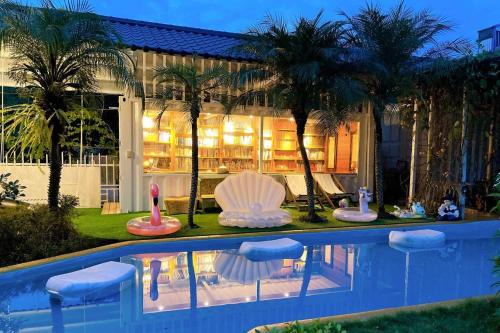 Dongshan Bed & Breakfast | Discover Xin Yuan My Dream Castle - Pet Friendly Retreat