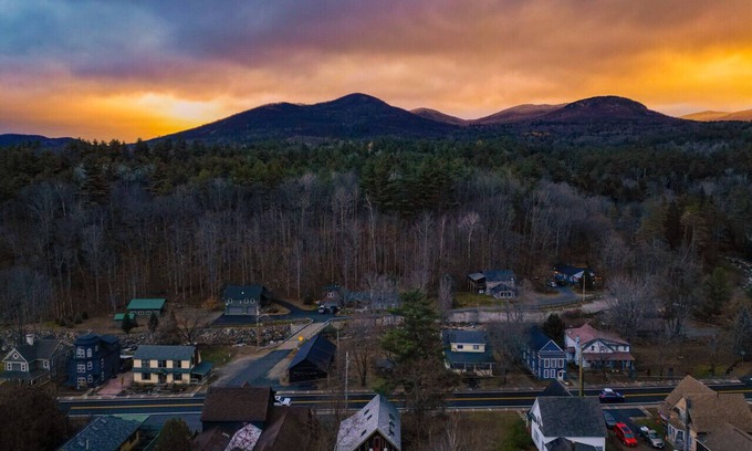 Keene House | Explore Xplore House in Keene: Family & Pet Friendly Stay