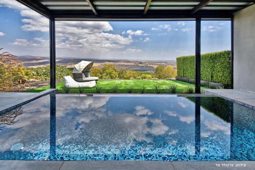 Mishmar HaYarden Villa | Experience Y HOUSE SUITES: 4-Star Oceanfront Retreat