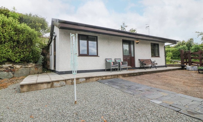 Llanrwst House | Pet-Friendly Y STABL with Scenic Garden in Llanrwst