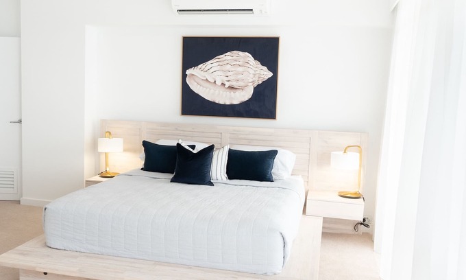Hamilton Island Apartment | Yacht Harbour Tower 6