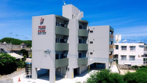 Kochinda Apartment | Welcoming YAESE HOTEL: Family-Friendly & Accessible Stay