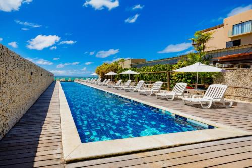 Praia do Meio Hotel | Relax at Yak Beach Hotel Natal with Oceanfront Amenities