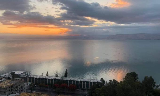 Tiberias Condo | Yam Bracha Blessing on The Sea: Family-Friendly Retreat
