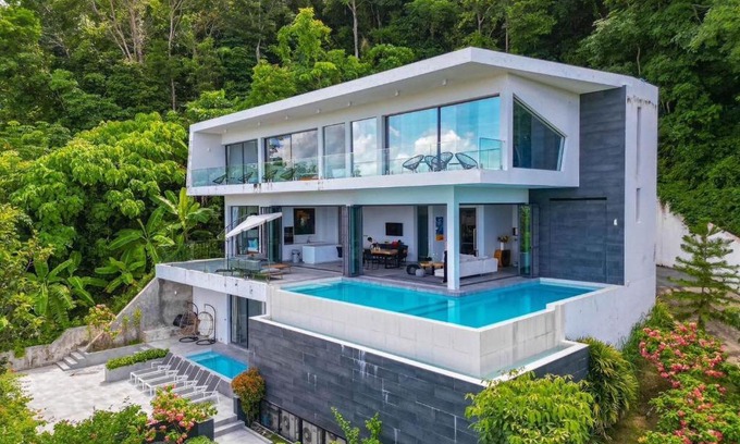 Pa Klok Villa | Yamu Hills Panoramic Ocean View Villa with Pool in Phuket