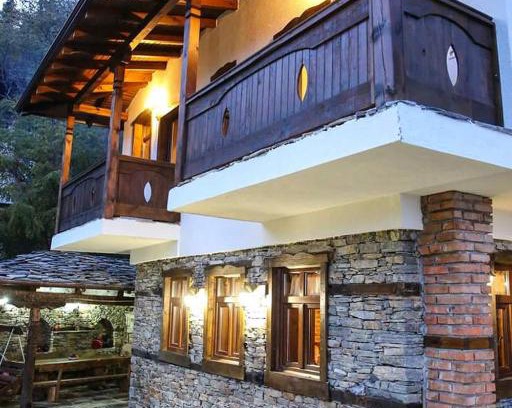 Delchevo House | Cozy Yancheva Guest House with Breakfast & Family Amenities