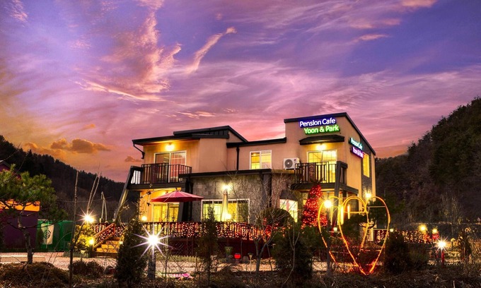 Danwol House | Family-Friendly Yangpyeong Yoon & Park Spa Pension Retreat