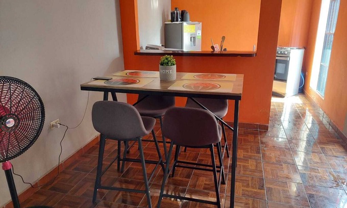 Santa Ana House | Discover Yanira's House: Perfect for Family Getaways