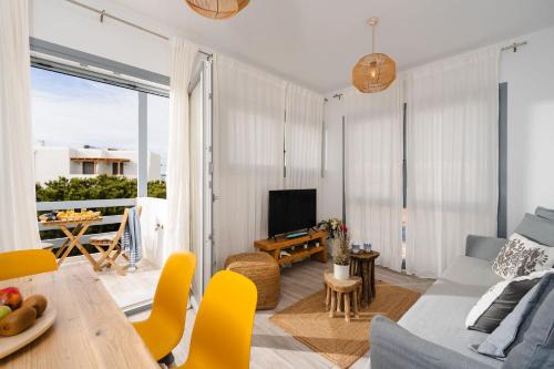 Agia Anna Apartment | Exceptional Yara Sea View Apartment in Agia Anna