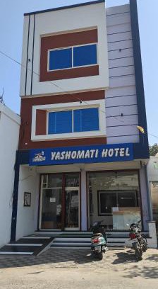 Maheshwar Hotel | Yashomati Hotel