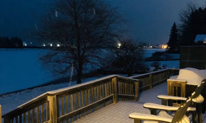 Shediac House | Year-Round Waterfront 2-Bedroom Retreat in Shediac