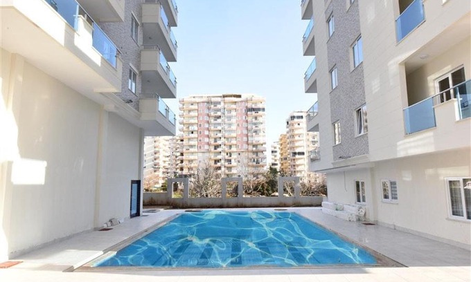Mahmutlar Apartment | Yekta: Family-Friendly Getaway with Oceanfront Views
