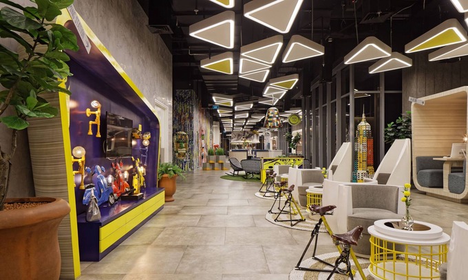 Gambir Hotel | Ideal Stay at YELLO Hotel Harmoni: Rated 9/10 & Family-Friendly