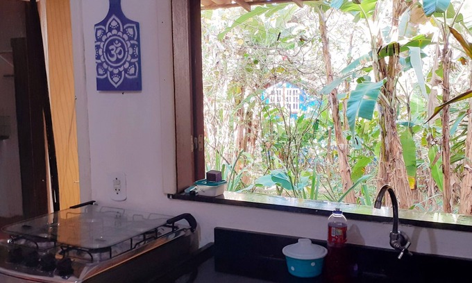 Taboquinhas House | Welcoming Yellow House with Unlimited Wi-Fi & Pet-Friendly Perks