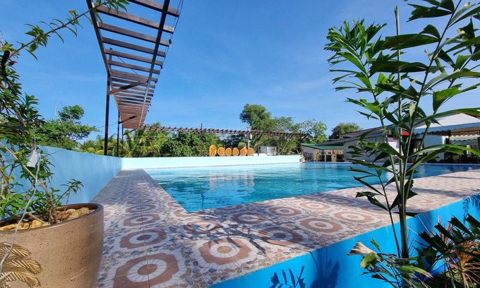 San Juan Resort | Relax at Yemaya de Laiya with Pool and Breakfast Included