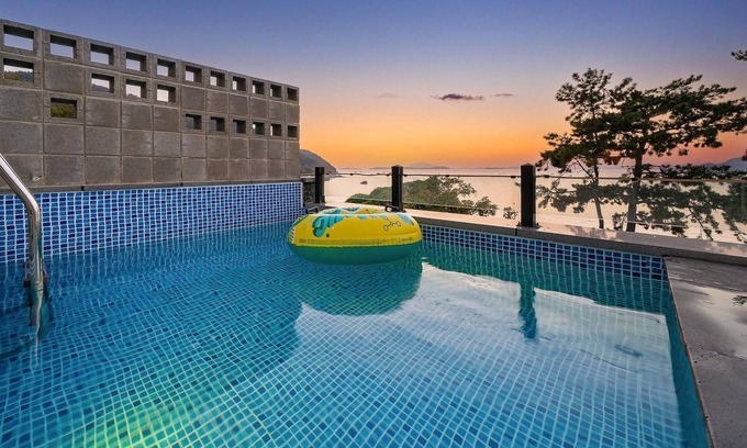 Suncheon House | Discover Relaxation at Yeosu Fisterra Spa Poolvilla