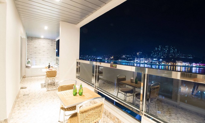 Yeosu Condo | Discover Yeosu Lium Spa Hostel with Oceanfront Views