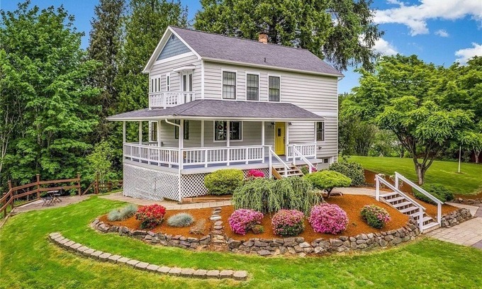 Mill Creek House | Experience the Magic: Be Among Our First Guests Today!