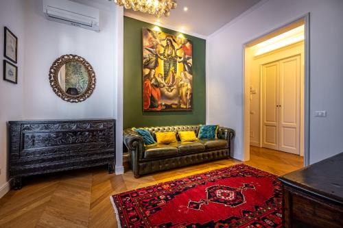 Florence Apartment | Guest Rated: YID LUX SUITE BOLOGNESE - A Dream Stay Awaits