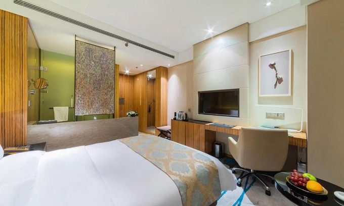 Xingqing Qu Hotel | Experience Excellence at Yinchuan Xifujing Hotel
