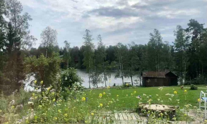 Espoo Apartment | Cozy Lakeside Retreat in Espoo with Private Beach Access