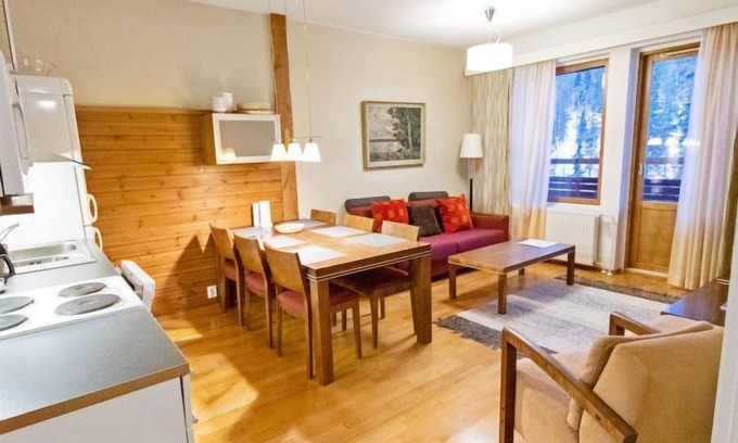 Yllas House | Relaxing Ylläs Chalets A508 with Lake Views & Spa