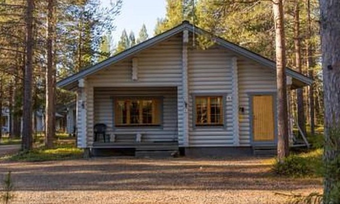 Yllasjarvi House | Cozy Ylläs-topin Lomamaja 1 with Spa & Family Amenities