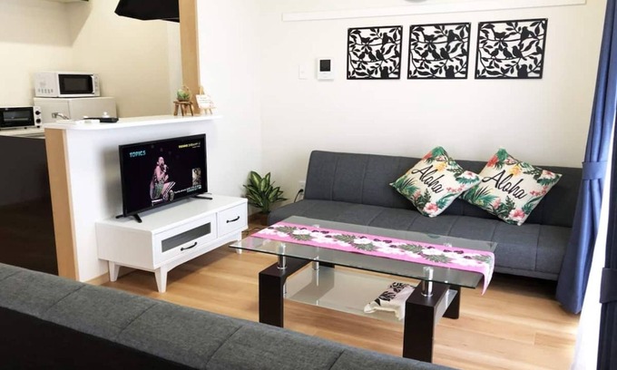 Tomigusuku Apartment | Modern YN14 Condominium near Airport with Family Amenities