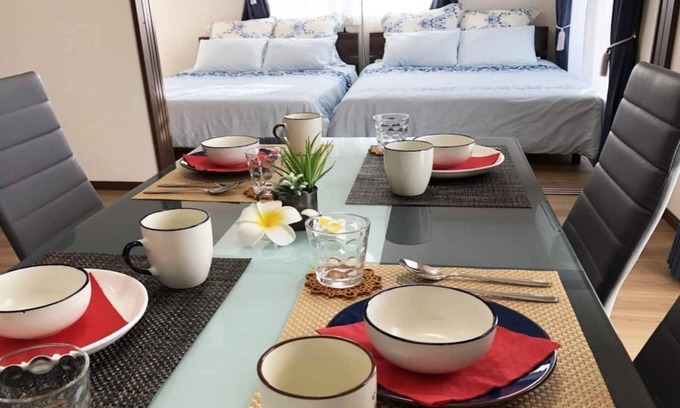 Tomigusuku Apartment | Modern YN33 Condominium Near Airport with Family Amenities