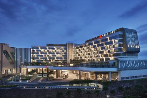 Condongcatur Hotel | Elegant Yogyakarta Marriott Hotel: Rated 9.1 with Pool & Spa
