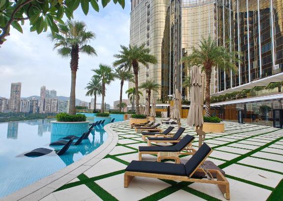 Macau City Centre Hotel | Luxury Oceanfront Retreat at YOHO Treasure Island Hotel