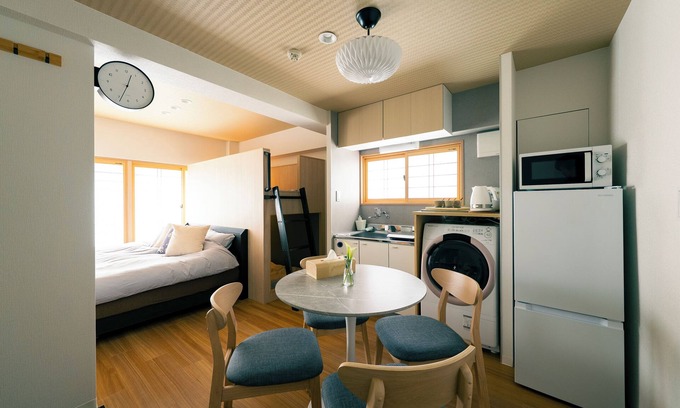 Chinatown Apartment | Budget-Friendly Yokohama Classic Apartment with Kitchen