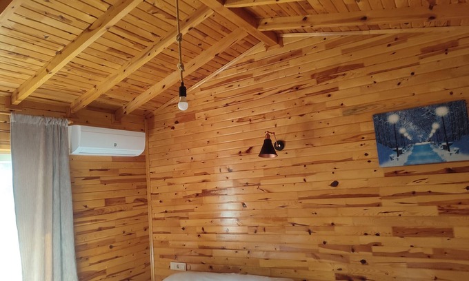 Cavuskoy Bed & Breakfast | Cozy Yolda Cafe Bungalow - Family-Friendly Retreat