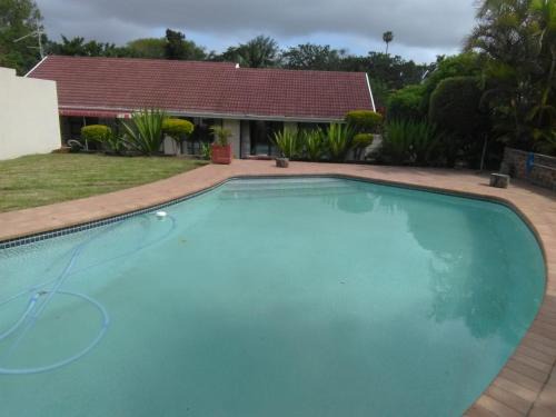 Amalinda Bed & Breakfast | Oceanfront Yolonwabo Bed & Breakfast with Pool Access