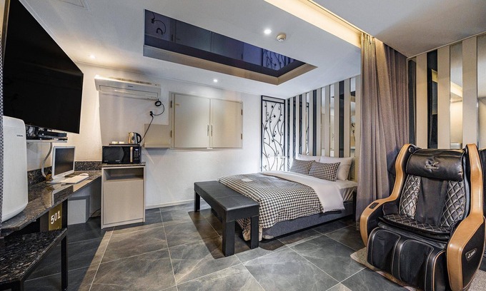 Pungdeokcheon-dong Hotel | Eco-Friendly Yongin IMT with Breakfast & Family Amenities
