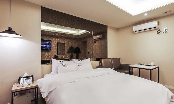 Giheung-gu Hotel | Eco-Friendly Comfort at Yongin Singal M7 - Rated 9.4/10