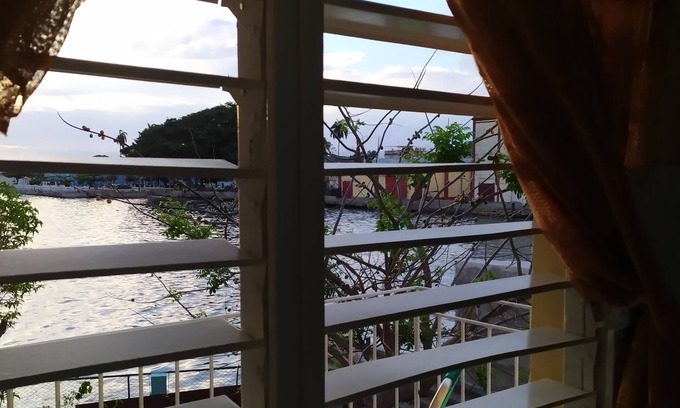 Cienfuegos House | Ocean View Retreat at Yorka y René: Guest Rated 8.4/10