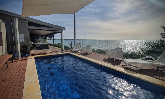 Para Wurlie House | Indulge at Yorke 272: Award-Winning Ocean View Retreat