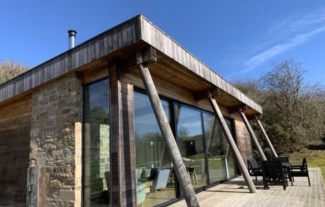 Richmond House | Experience Yorkshire Dales Lodge 17 with Family-Friendly Perks