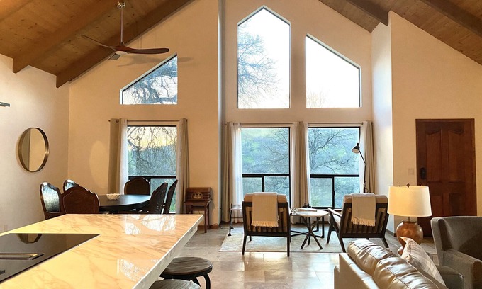 Yosemite Lakes House | Discover the Modern Ranch House Yosemite: Perfect for Families