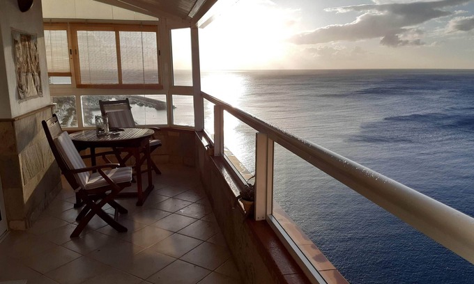 Tabaiba Apartment | Discover Ocean Views: 2-Bedroom Apartment in Tabaiba