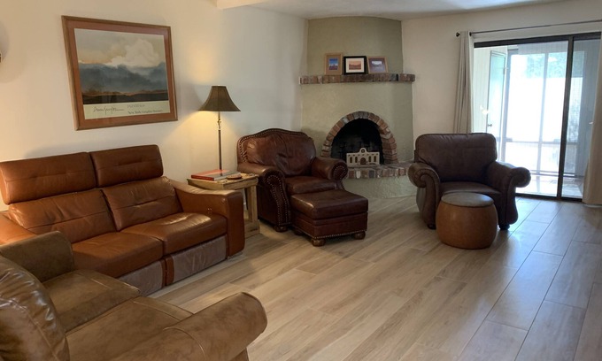 Sunnyslope Townhouses House | Relax and Recreate at Catalinas Base - Rated 9.4/10!