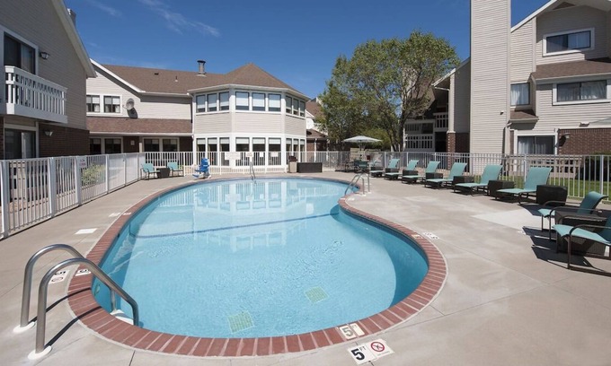 Eagan House | You Found it! 2 Comfortable Units, Free Parking, Onsite Pool, Pets Allowed