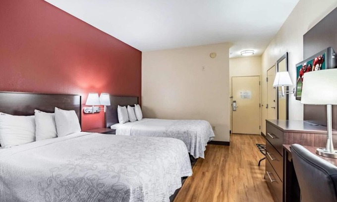 Downtown San Antonio Hotel | Ideal Location: Minutes from Tower of the Americas, Pet-Friendly!